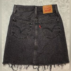 Levis’ Vintage Jean Skirt High Waist Size 25